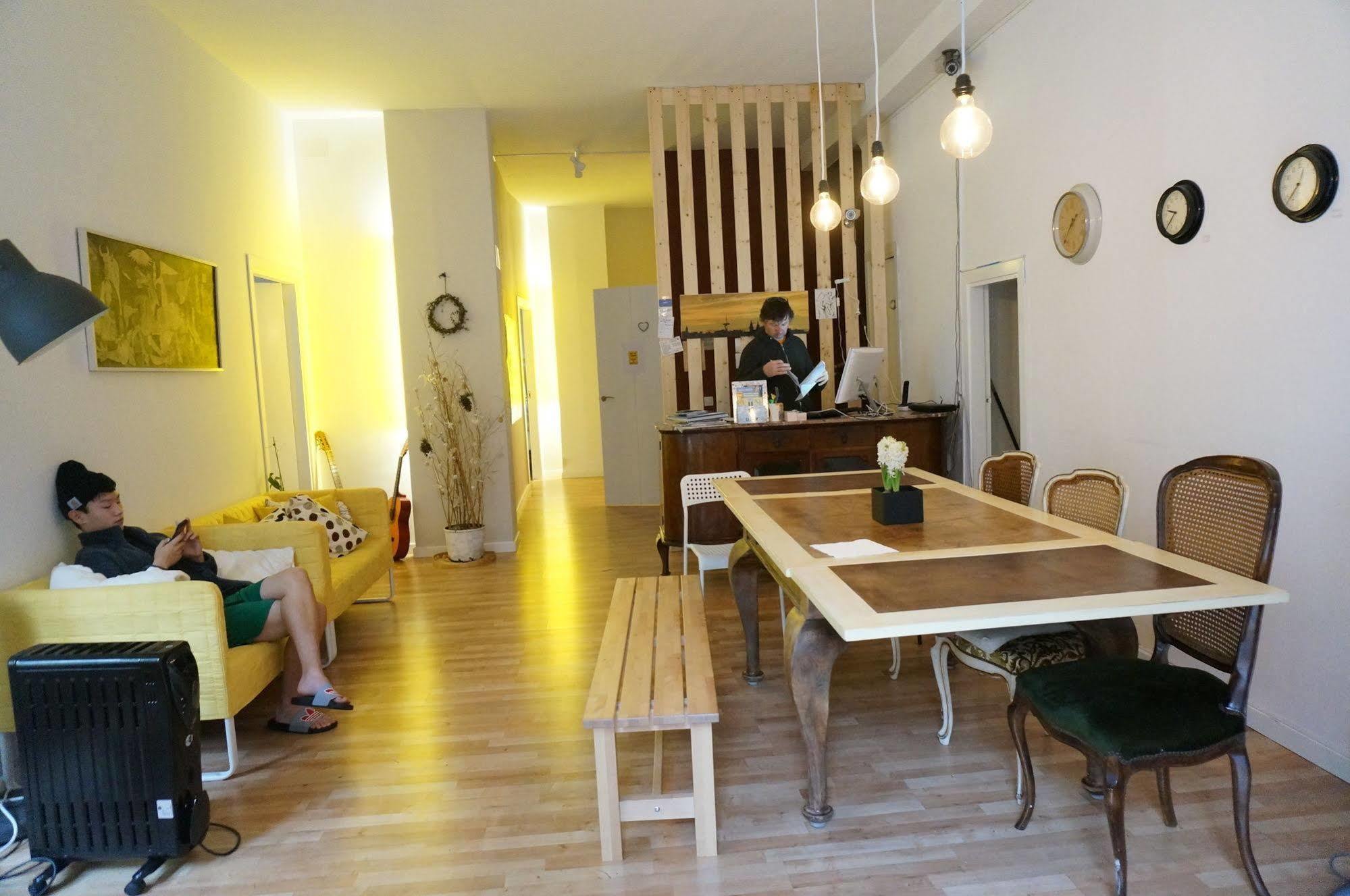 Camino B&B Barcelona Ngoại thất bức ảnh