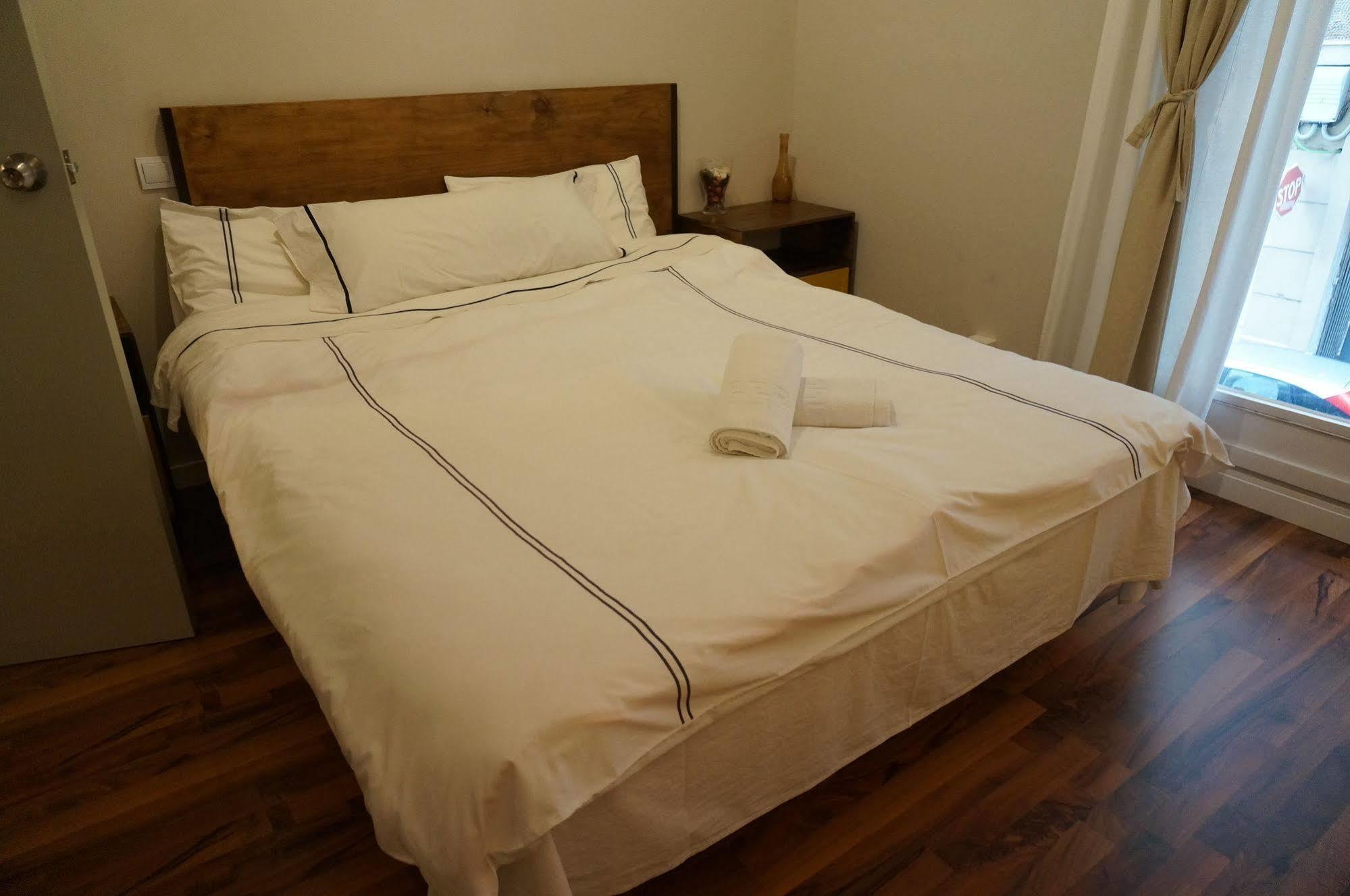 Camino B&B Barcelona Ngoại thất bức ảnh