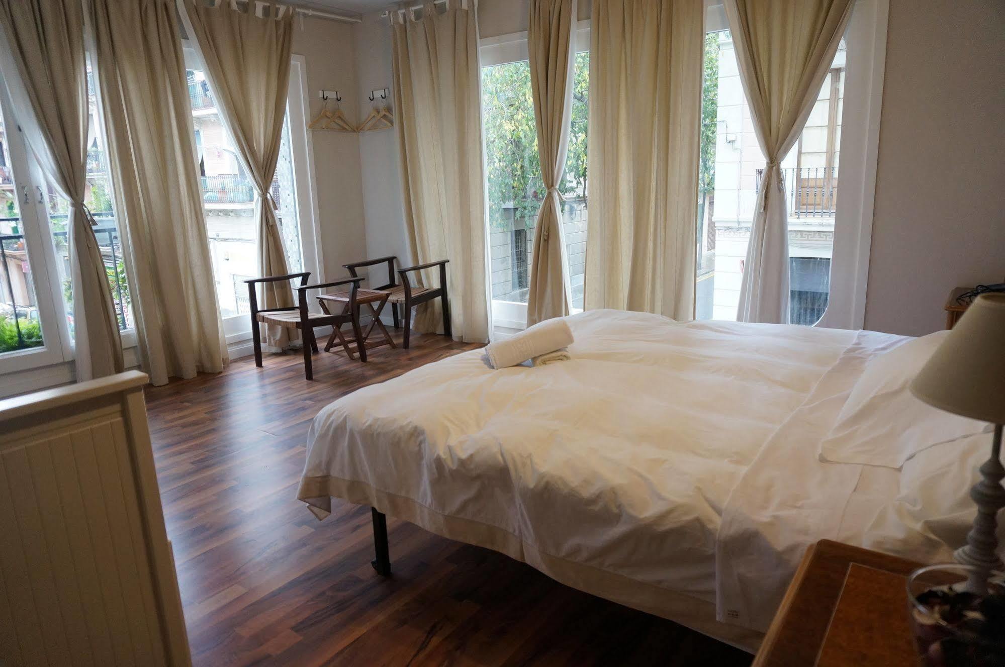 Camino B&B Barcelona Ngoại thất bức ảnh